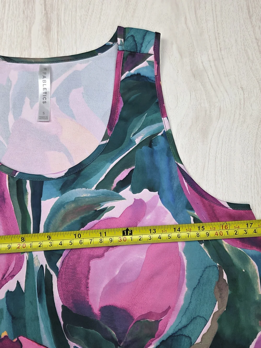 Fabletics EcoSatin Pajama Set - Painted Tulips Floral (2-Piece) Size Small